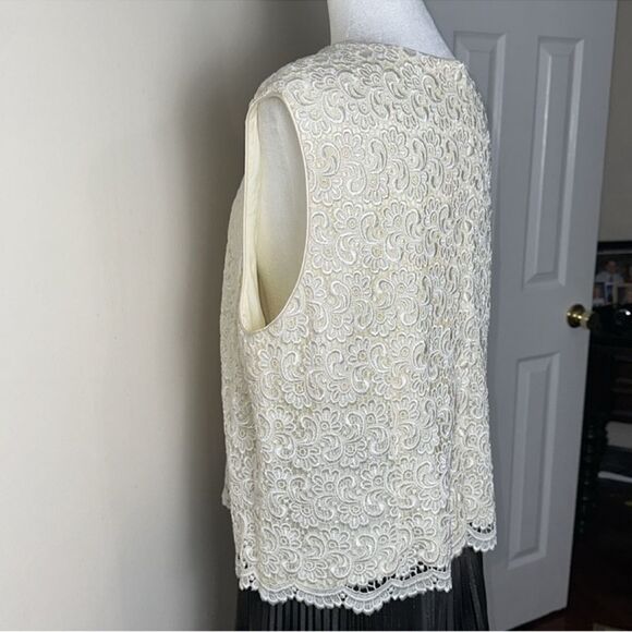 Talbots 18 Lux Lace Satin Button Back Elegant Embroidered Floral Top - Picture 6 of 10